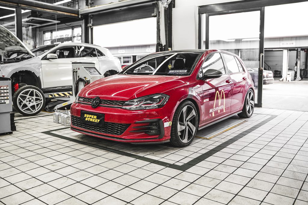 SuperStreet保养日记-高尔夫7.5GTI更换摩特8100 0W-40全合成机油