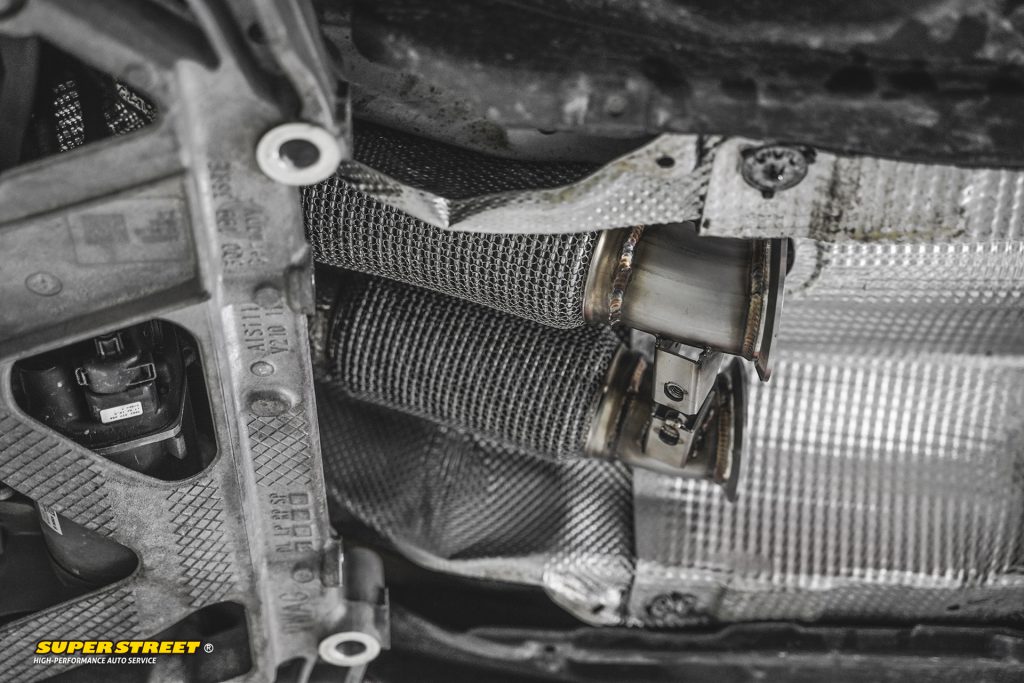 SuperStreet改装日记-奥迪RS3改装FDE金属200钼三元排气头段