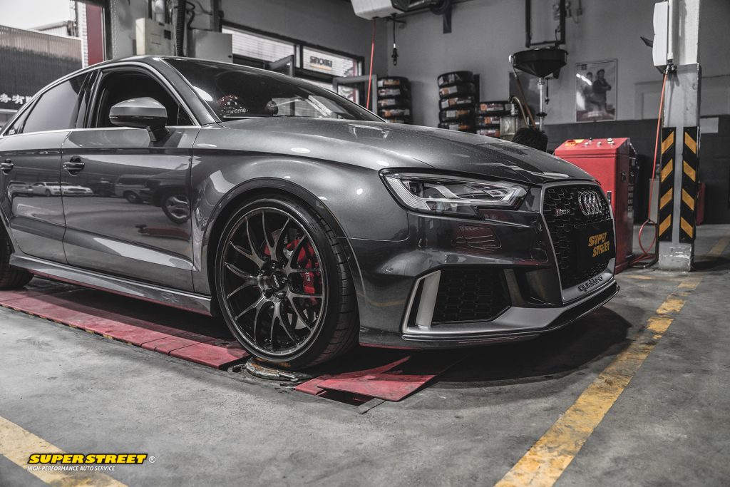 SuperStreet改装日记-奥迪RS3改装FDE金属200钼三元排气头段