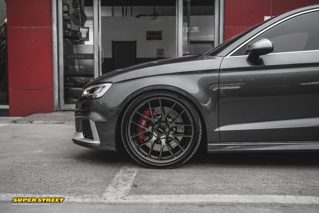 SuperStreet改装日记-奥迪RS3改装FDE金属200钼三元排气头段