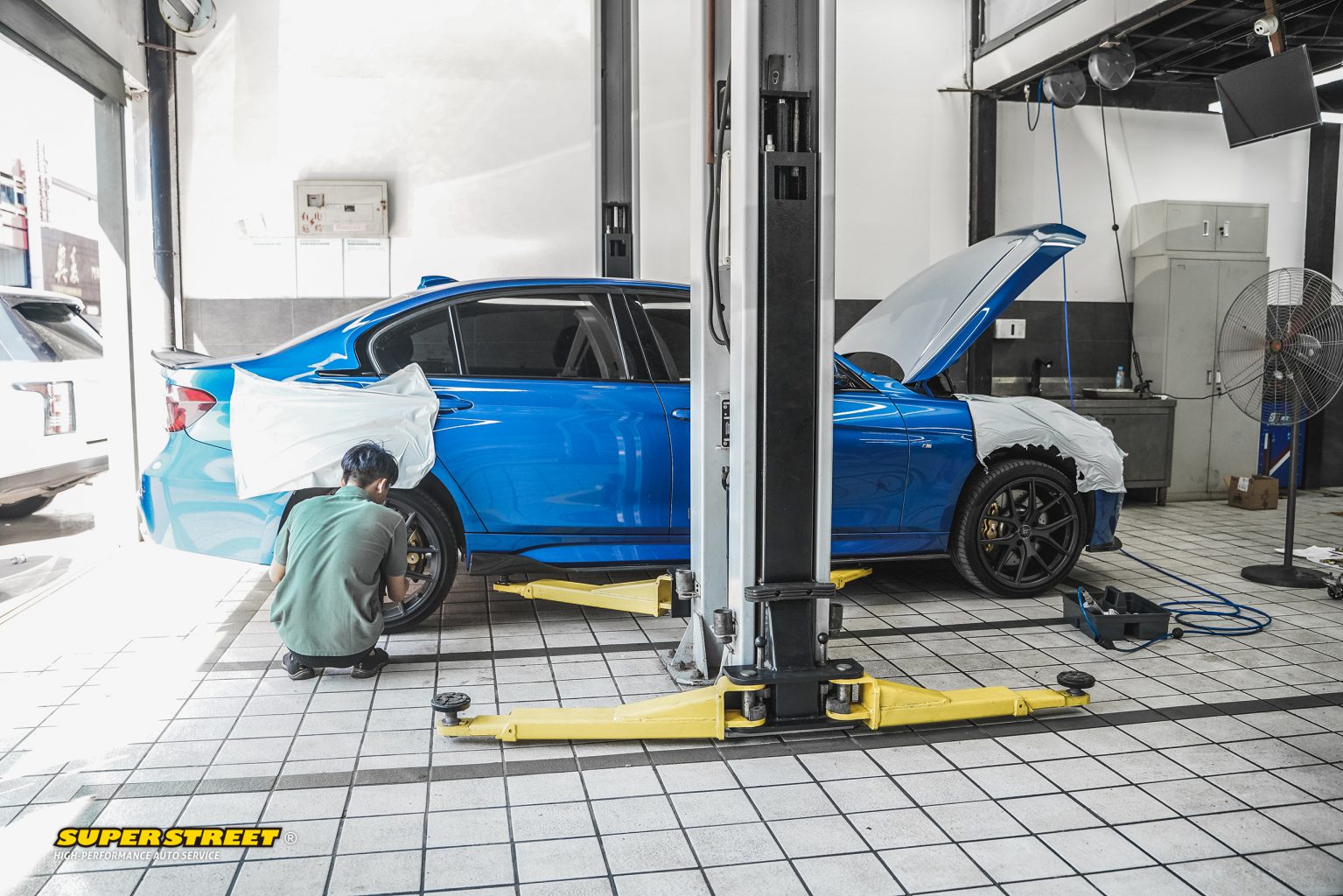 SuperStreet保养日记-宝马3系F35更换EBC黄皮刹车片