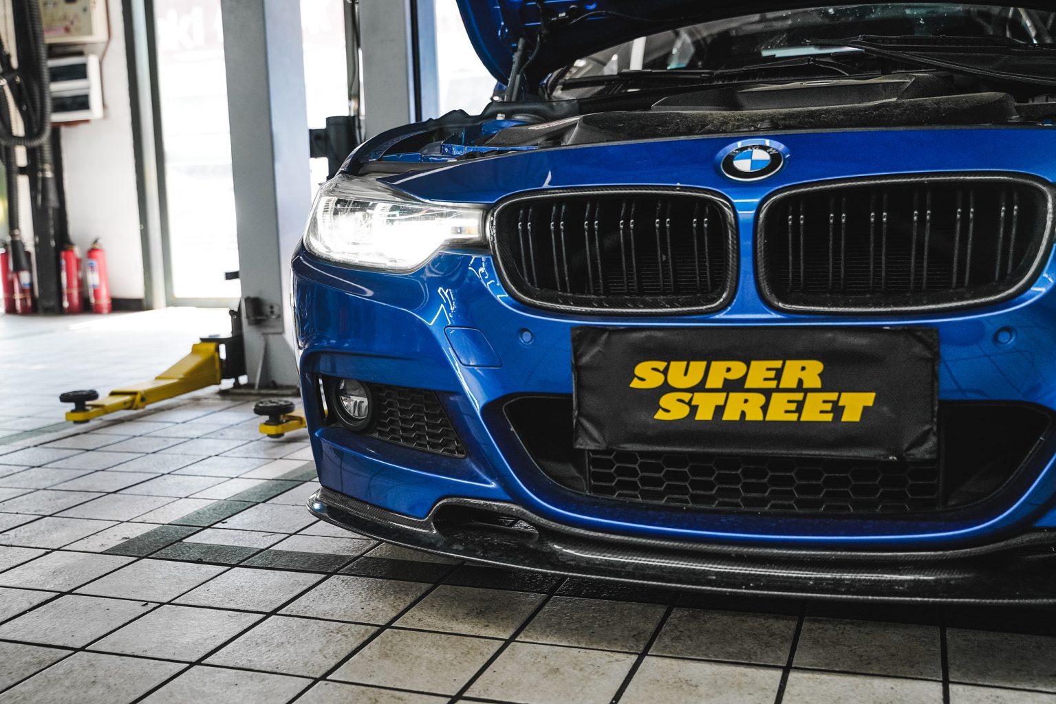 SuperStreet保养日记-宝马3系F35更换EBC黄皮刹车片