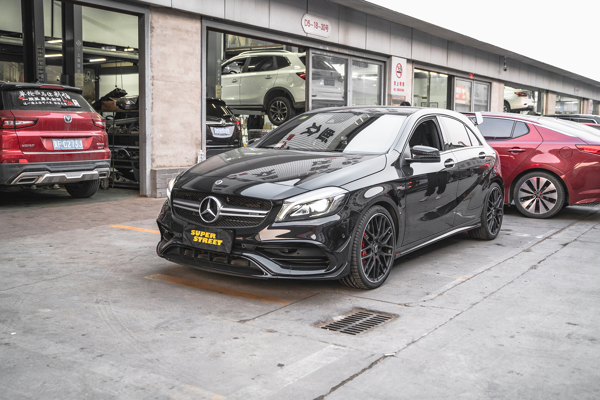 SuperStreet保养日记-奔驰AMG A45更换HAWK STREET5.0高性能刹车片